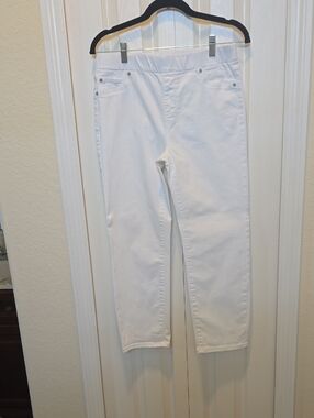 Liverpool Jeans Company White Straight-Leg Women's Jeans